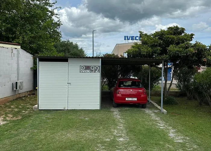 Nyaraló Manuela Fažana